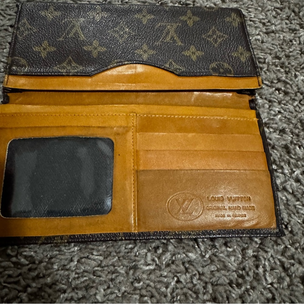 Brown and Gold Monogram Wallet - Picture 10 of 11